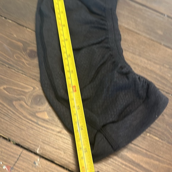 Lululemon flow and go crops - Picture 5 of 5